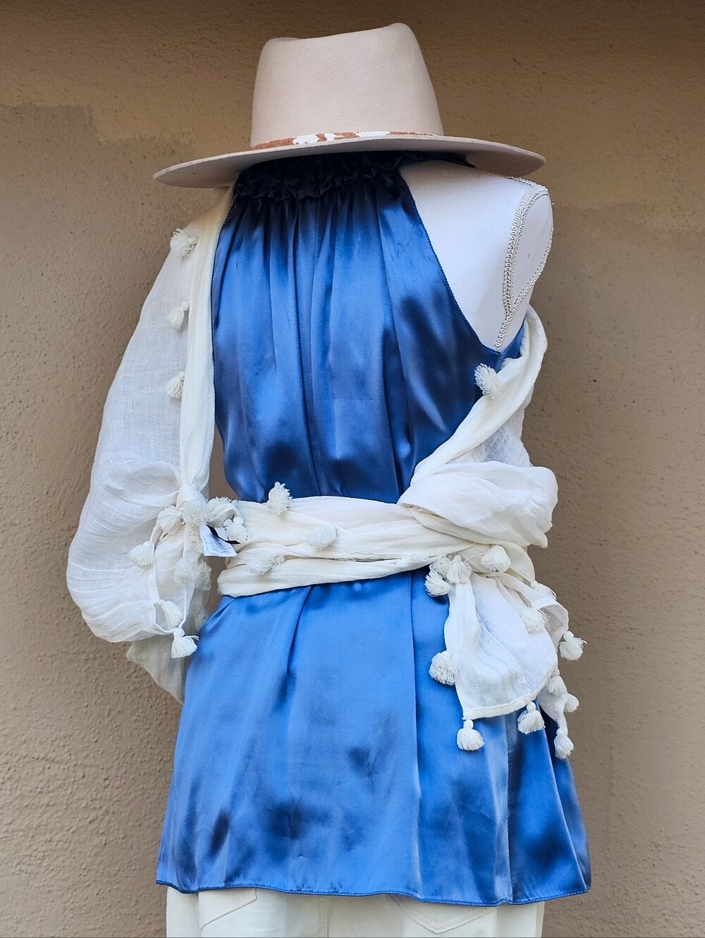 Max Studio Blue Silk Ruffle V-Neck Sleevless Top Sz Sm - Picture 6 of 8